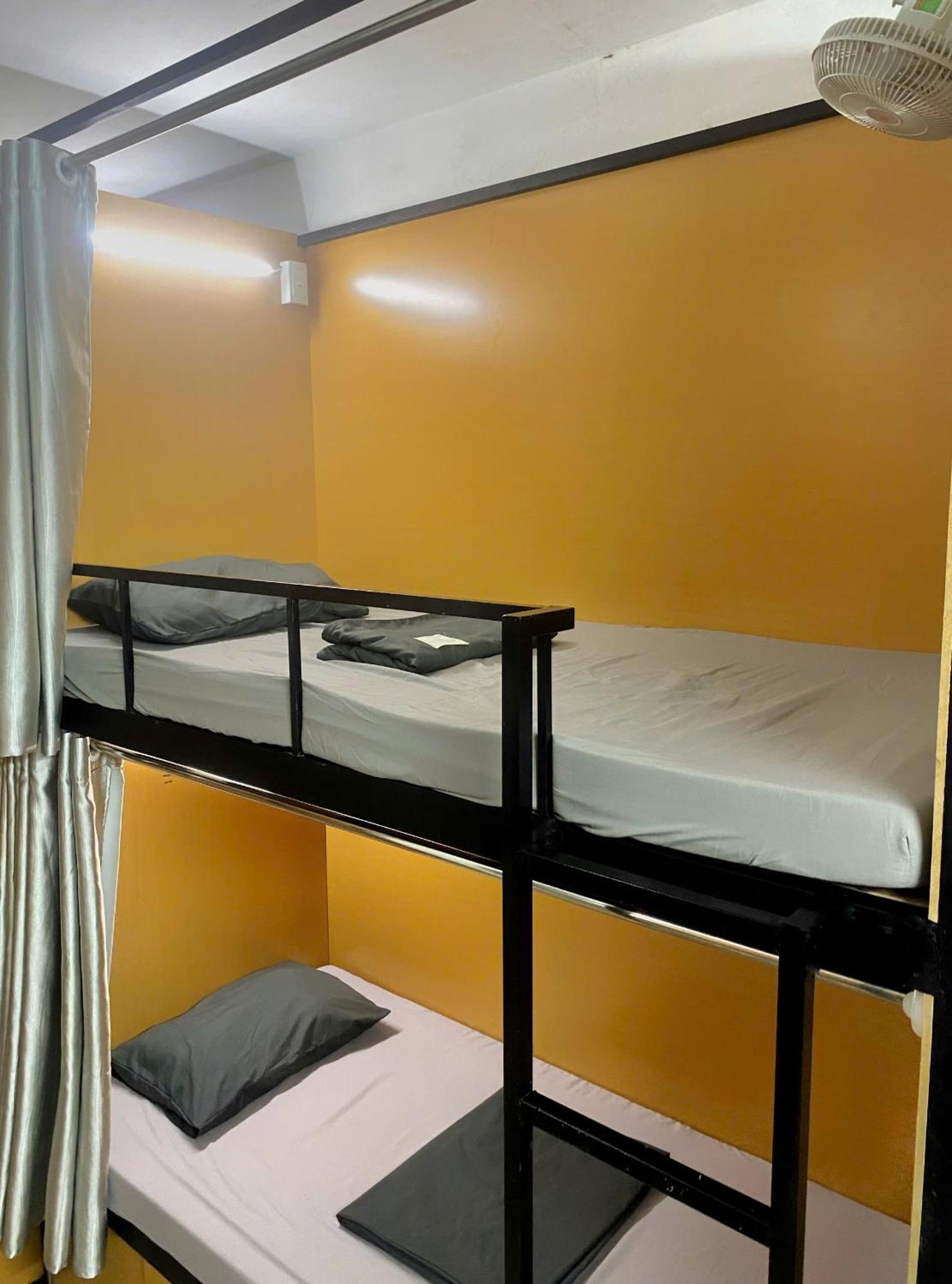 Hanoi New Comb Hostel Bagian luar foto