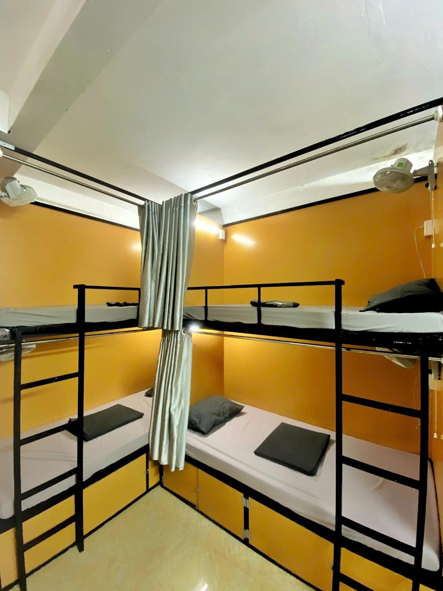 Hanoi New Comb Hostel Bagian luar foto